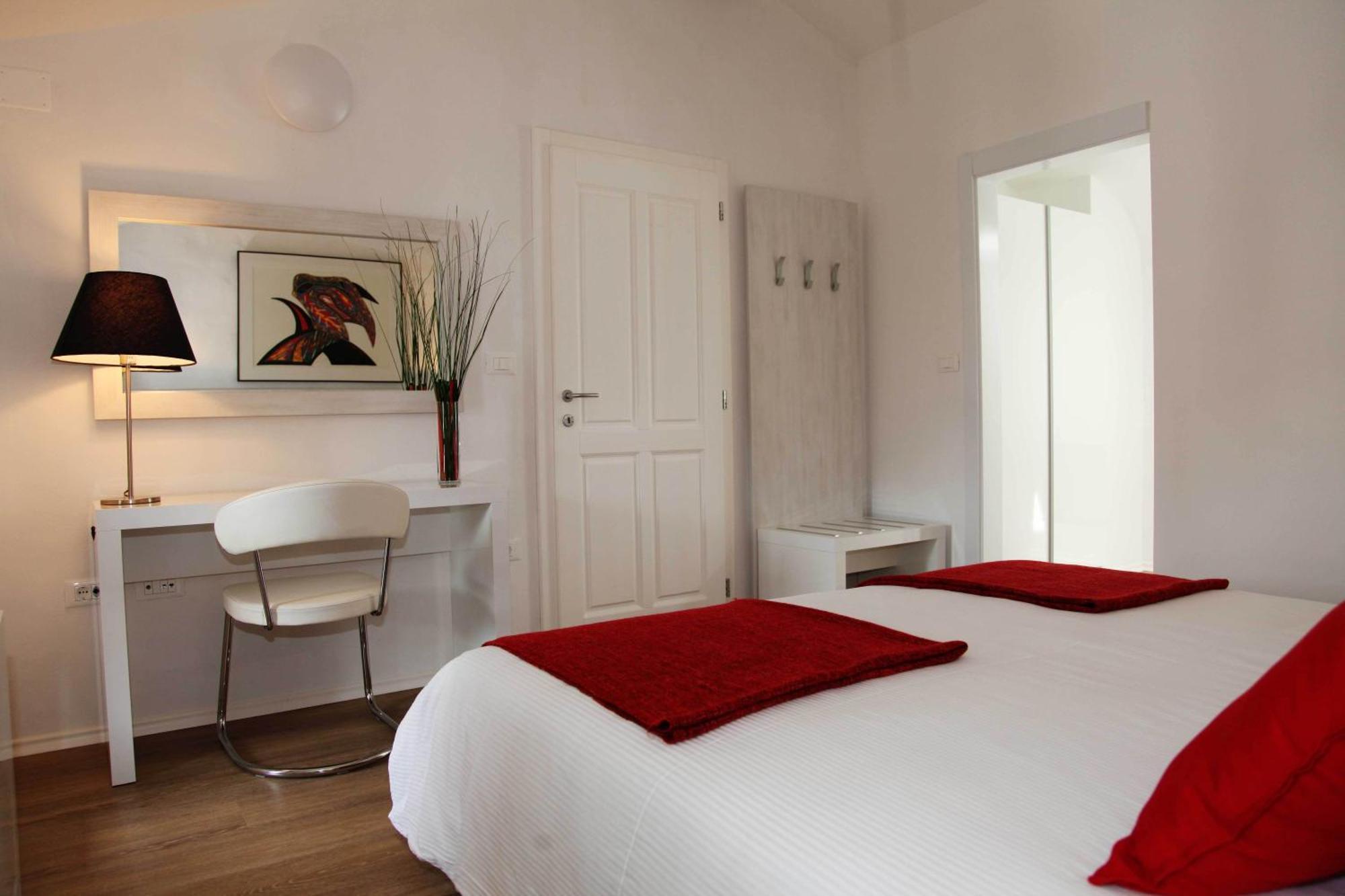 Boutique Hotel Dvor Dobrovo Room photo
