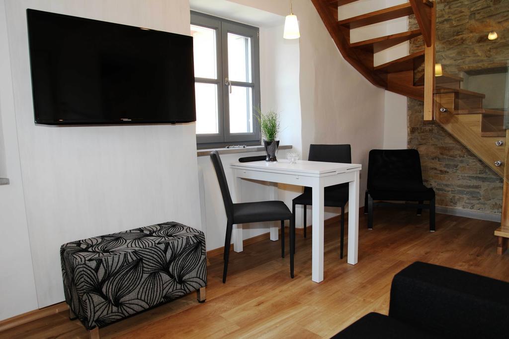 Boutique Hotel Dvor Dobrovo Room photo